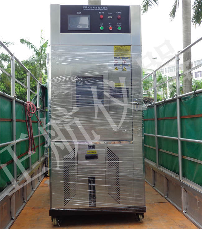 东莞正航仪器氙灯试验箱直视图